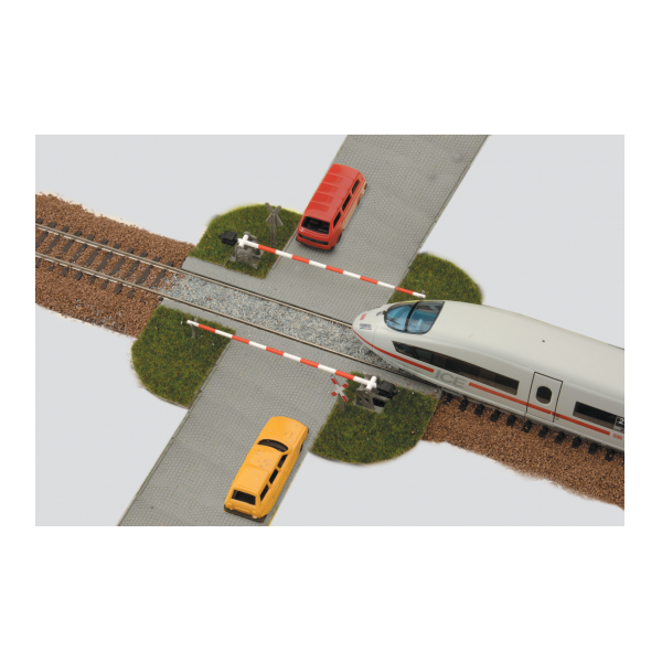 55725 公路軌道交叉隔欄
